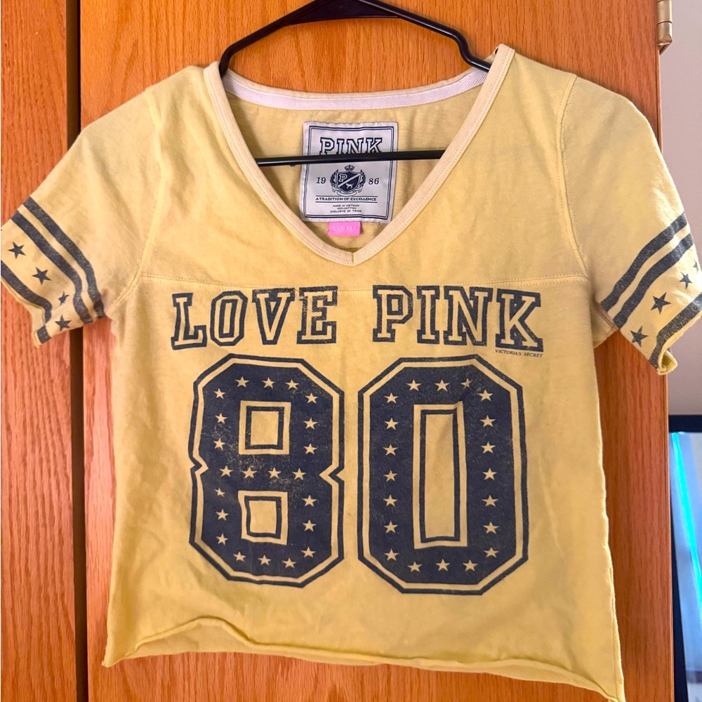 PINK Victoria's Secret Vintage tee shirt size small